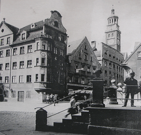 Metzgplatz looking towards Rathausplatz