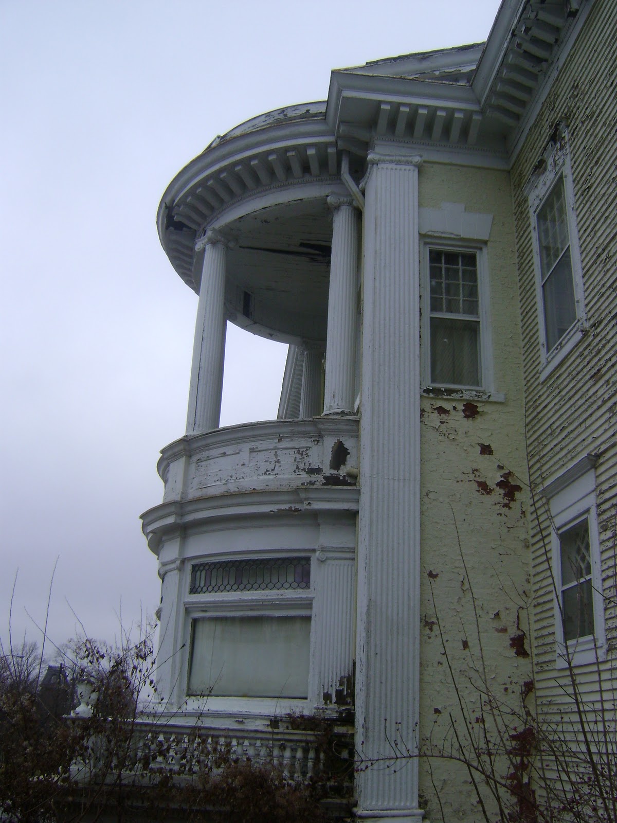 Colonel Ayers Mansion Restoration Exterior Photographs!