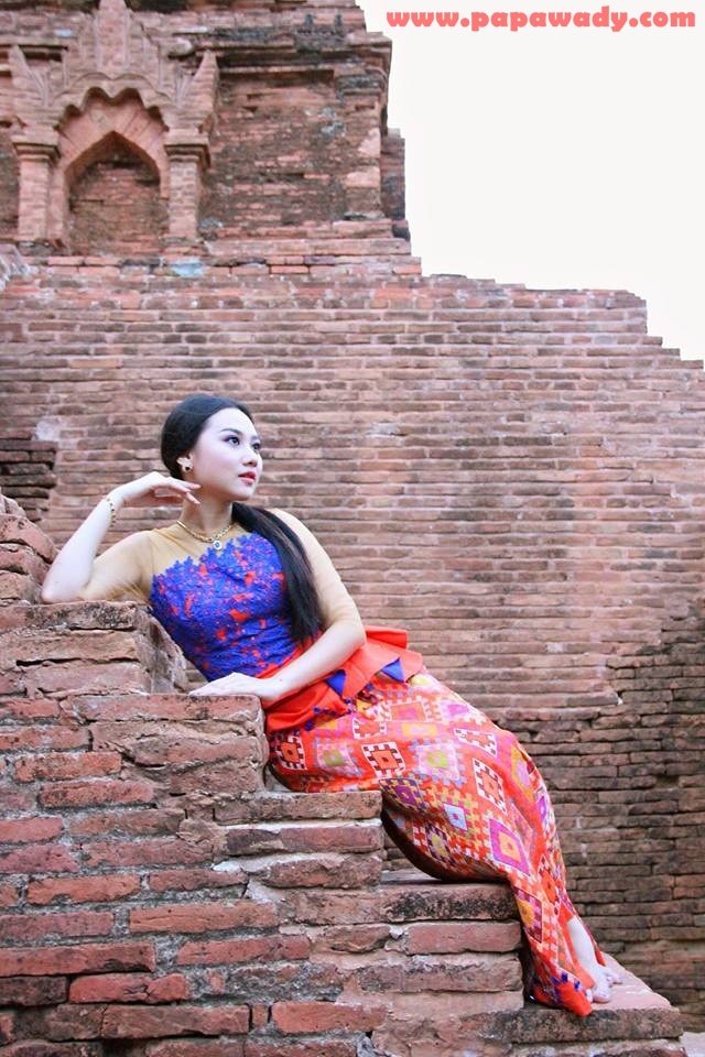 Amazing Photoshoot in Bagan : Myanmar Actress Thinzar Nwe Win
