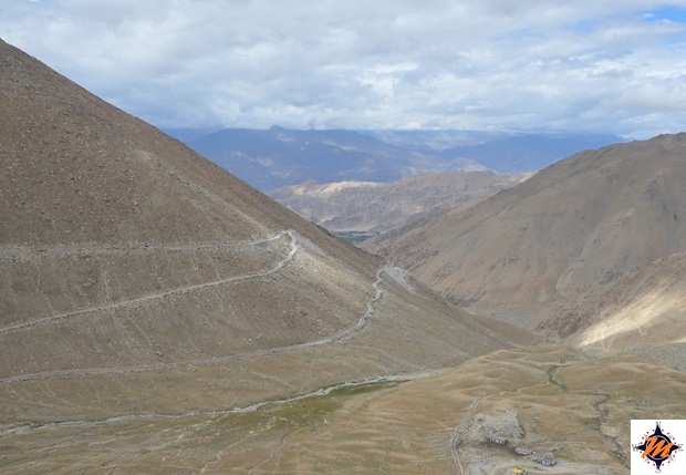 Salendo verso il Chang La Pass Salendo verso il Chang La Pass