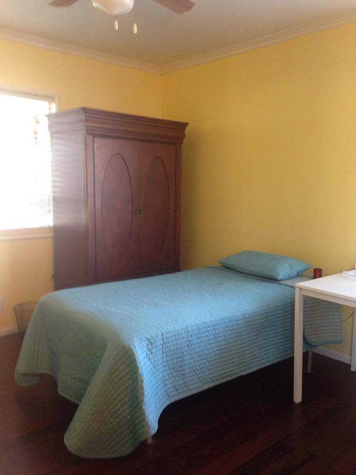 BURBANK ROOM FOR RENT 2016