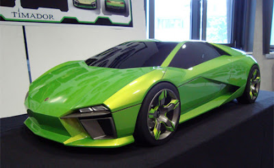 Auto prototipo Lamborghini.
