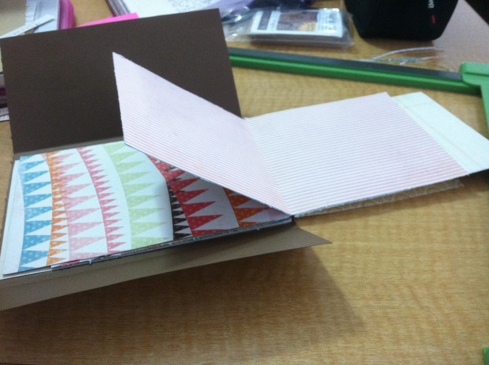 She's a Sassy Lady Family Quizzes mini book