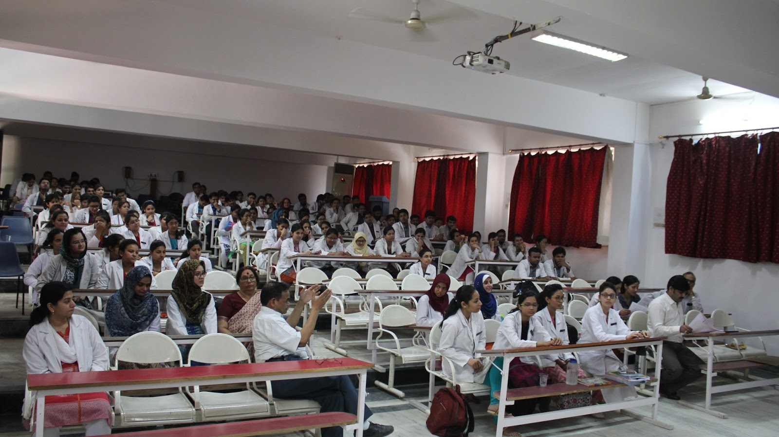 Era's Lucknow Medical College And Hospital