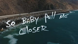 The Chainsmokers Closer ft Halsey