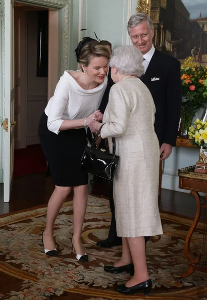 Queen Elizabeth met with King Philippe and Quen Mathilde at Buckingham Palace 