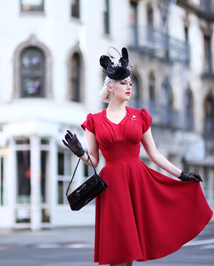 Rachel Ann Jensen ♥: 40's Little Italy || Red & Black in Miss Retro Chic