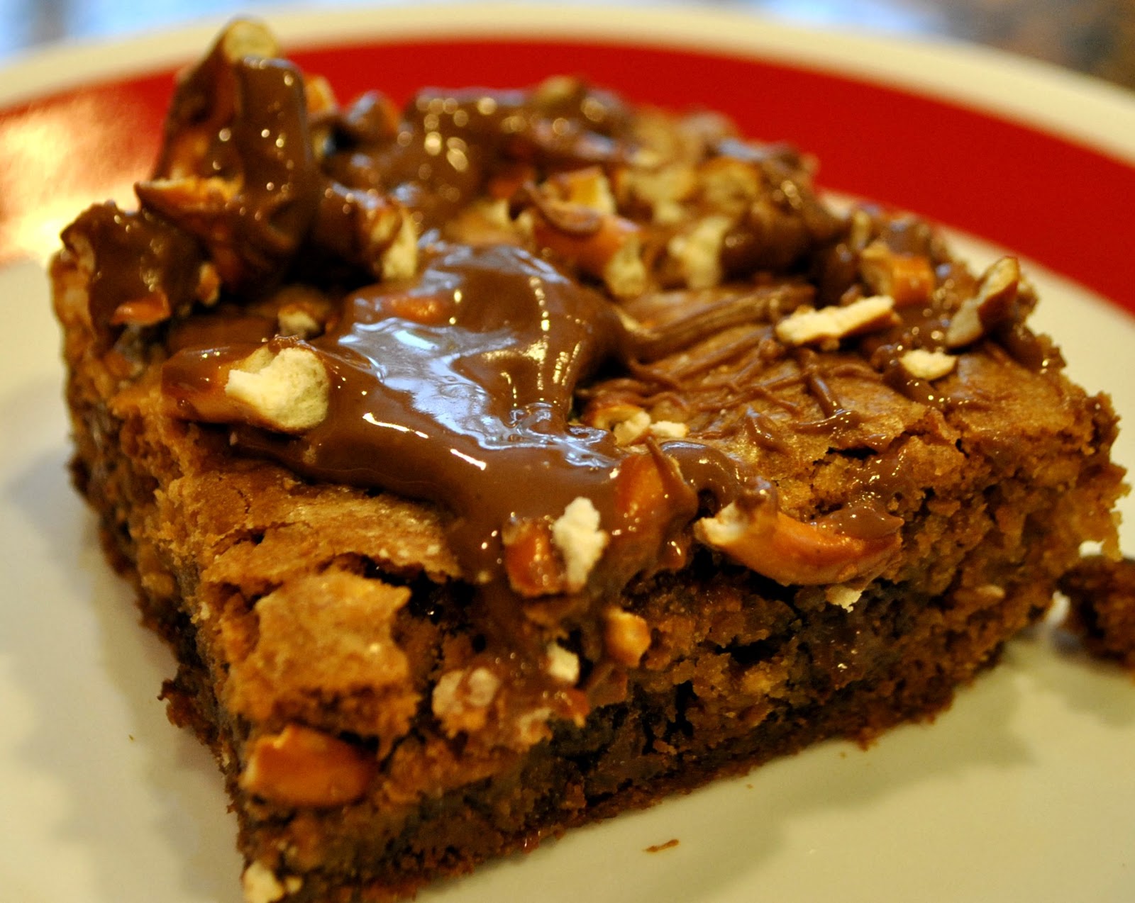 Recipe Shoebox ChocolatePeanut Butter Pretzel Bars