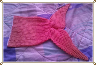 Manta con cola de Sirena:
Bajo el mar, bajo el mar...vive contenta siendo sirena eres feliz....jijiji para Martina la sirenita mas chiquita de la casa.....y para Ari y Naty ya estan en camino la rosada y la purple...jijijiii....mis sobrinitas bellas.... Manta con cola de Sirena:
Bajo el mar, bajo el mar...vive contenta siendo sirena eres feliz....jijiji para Martina la sirenita mas chiquita de la casa.....y para Ari y Naty ya estan en camino la rosada y la purple...jijijiii....mis sobrinitas bellas....