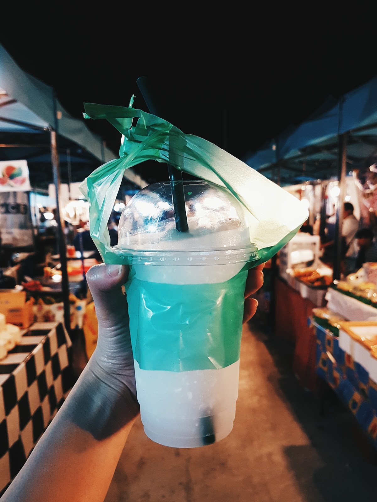 talad neon downtown night market in bangkok review
