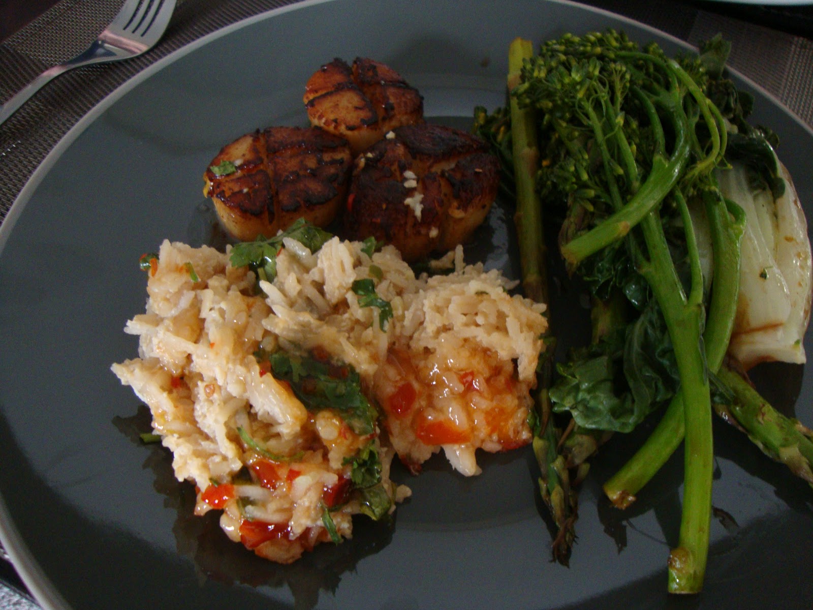 Tracy's Tuesday Dinners: Sticky Pan-Fried Scallops, Sweet Chili Rice ...