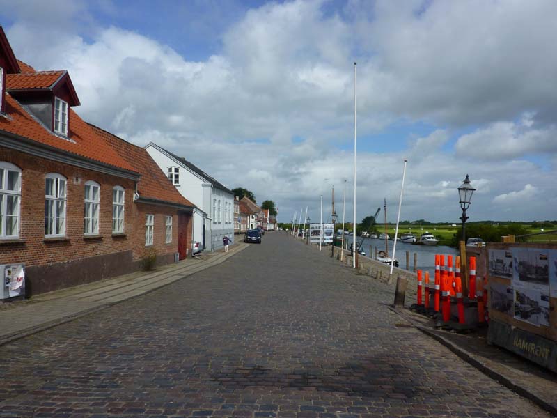 Costume Diaries: July 2012