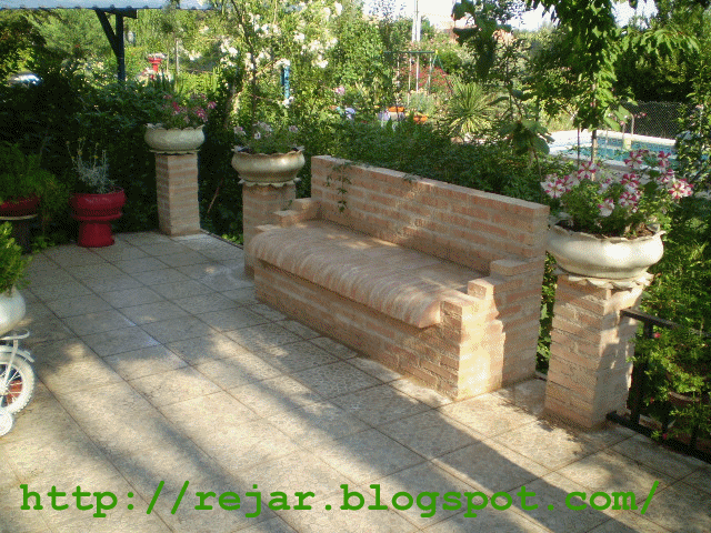 Jardín, Reciclaje y más: Mesa, bancos y pilares de obra