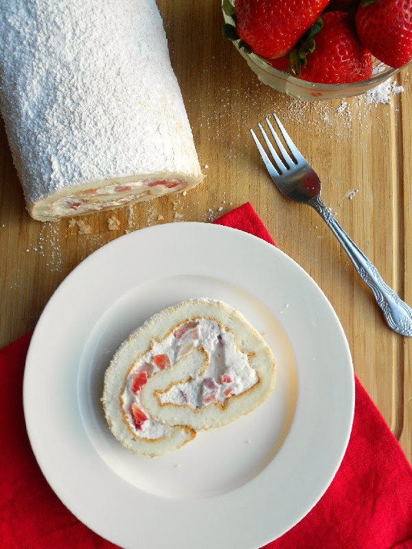 Strawberries 'n' Cream Cake Roll  Rolo c/ Creme&Morangos – Page 2