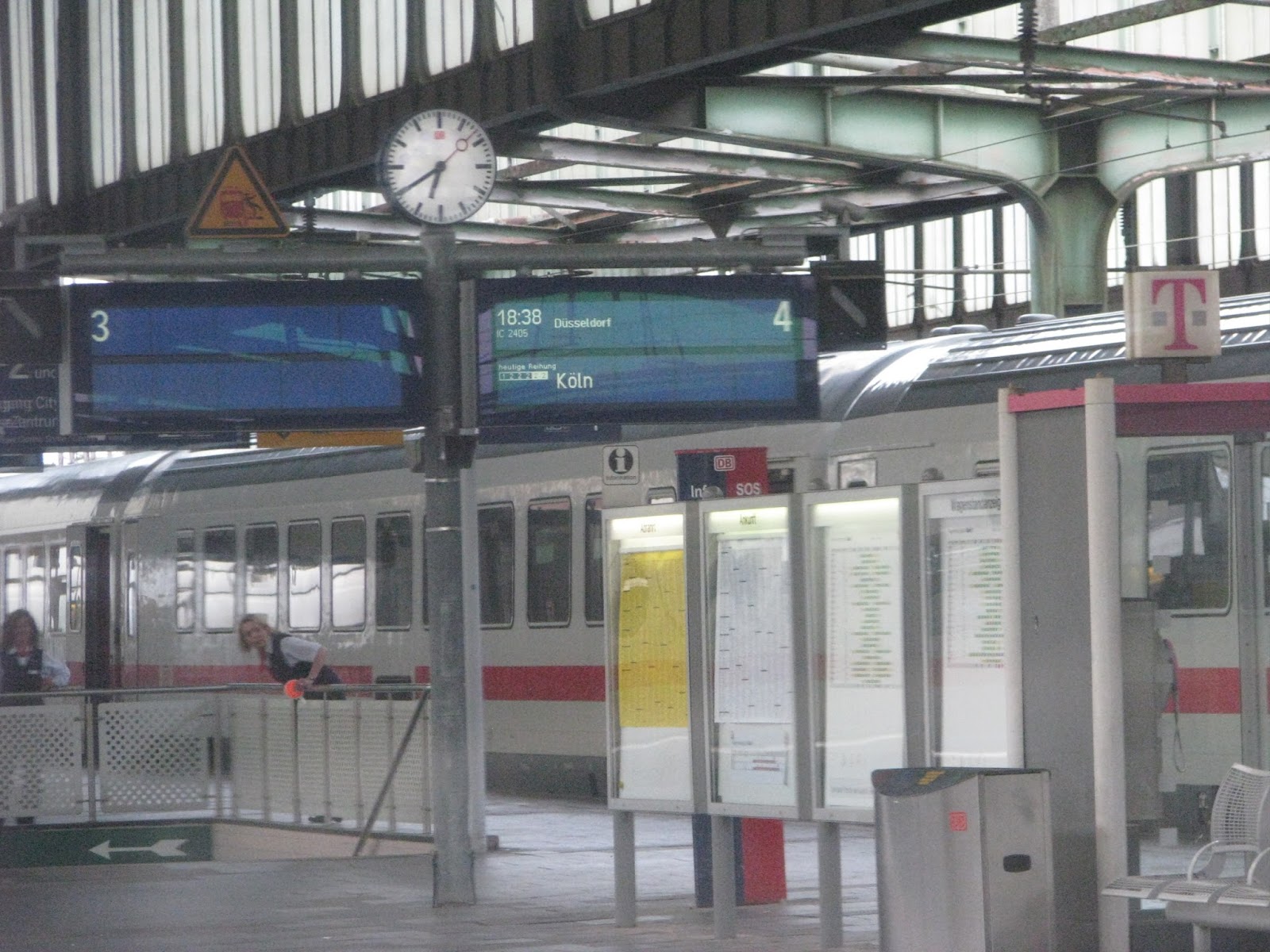 Trains and other things Amsterdam to Dusseldorf