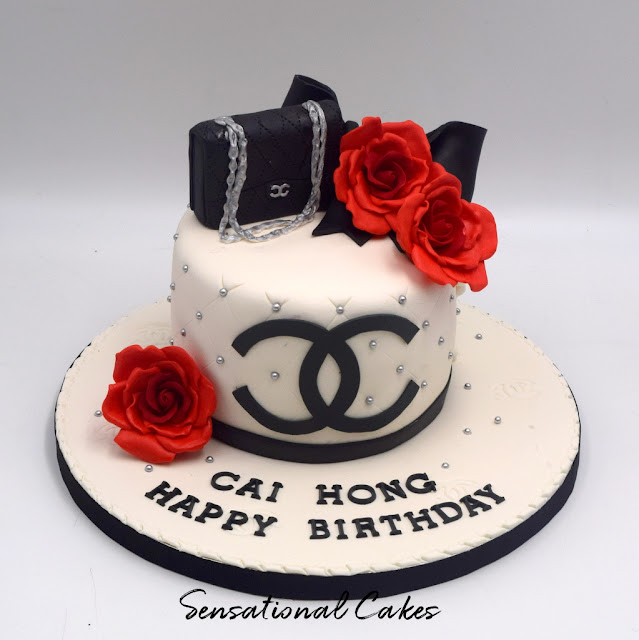 The Sensational Cakes Black luxury bag with roses cake for her, woman