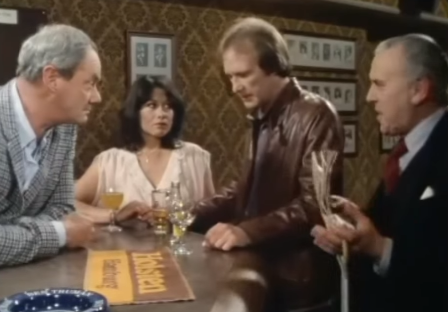 stripper on minder Stripper on minder