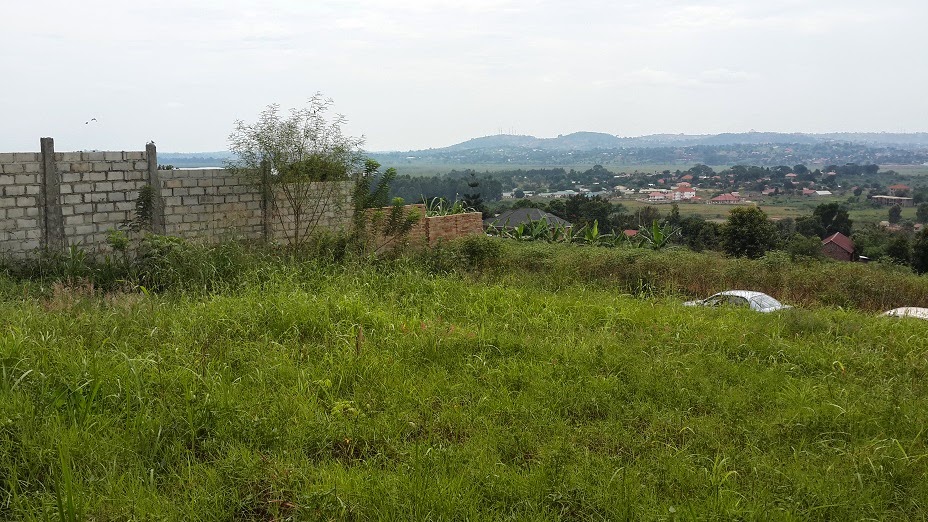 HOUSES FOR SALE KAMPALA, UGANDA: LAND FOR SALE MUTUNGO-LUBOWA ENTEBBE ...