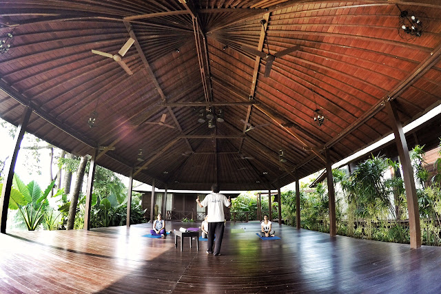 Grand Mercure Goa Shrem Resort hotel yoga review 
