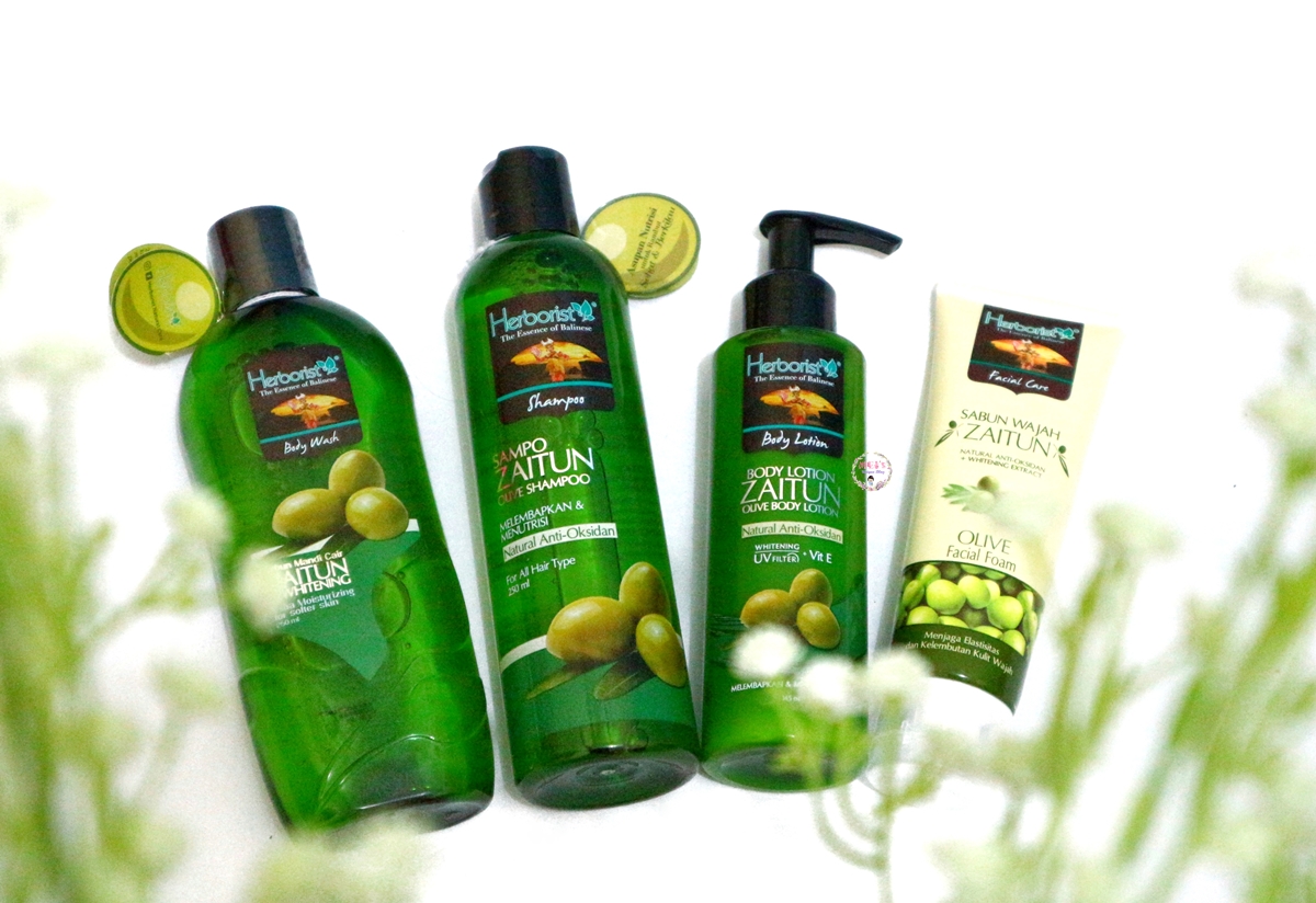 Kulit Lembab dan Halus dengan Herborist Body Lotion Zaitun Mei's