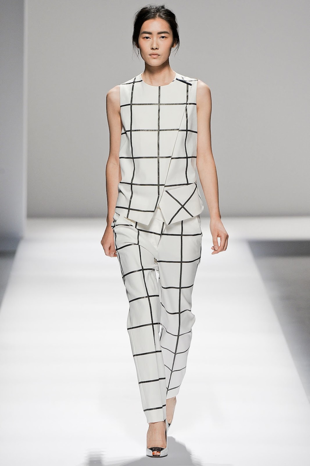 Спортмакс. Sportmax 2020 трикотаж. Sportmax 2013. Sportmax negelia. Borneo Sportmax.