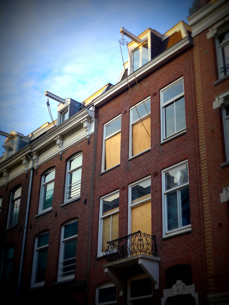 Hoisting Beams in Amsterdam