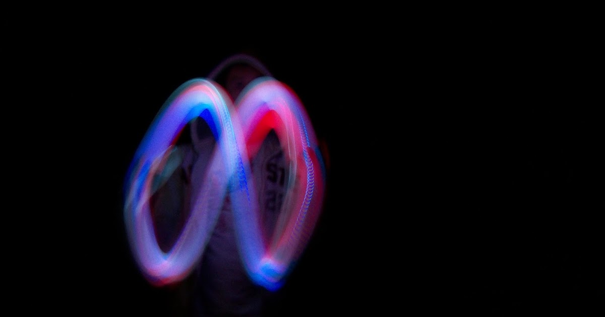 How to Juggle three objects.