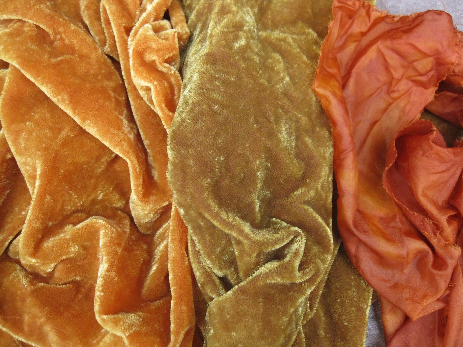 Egg Dyeing With Vinegar