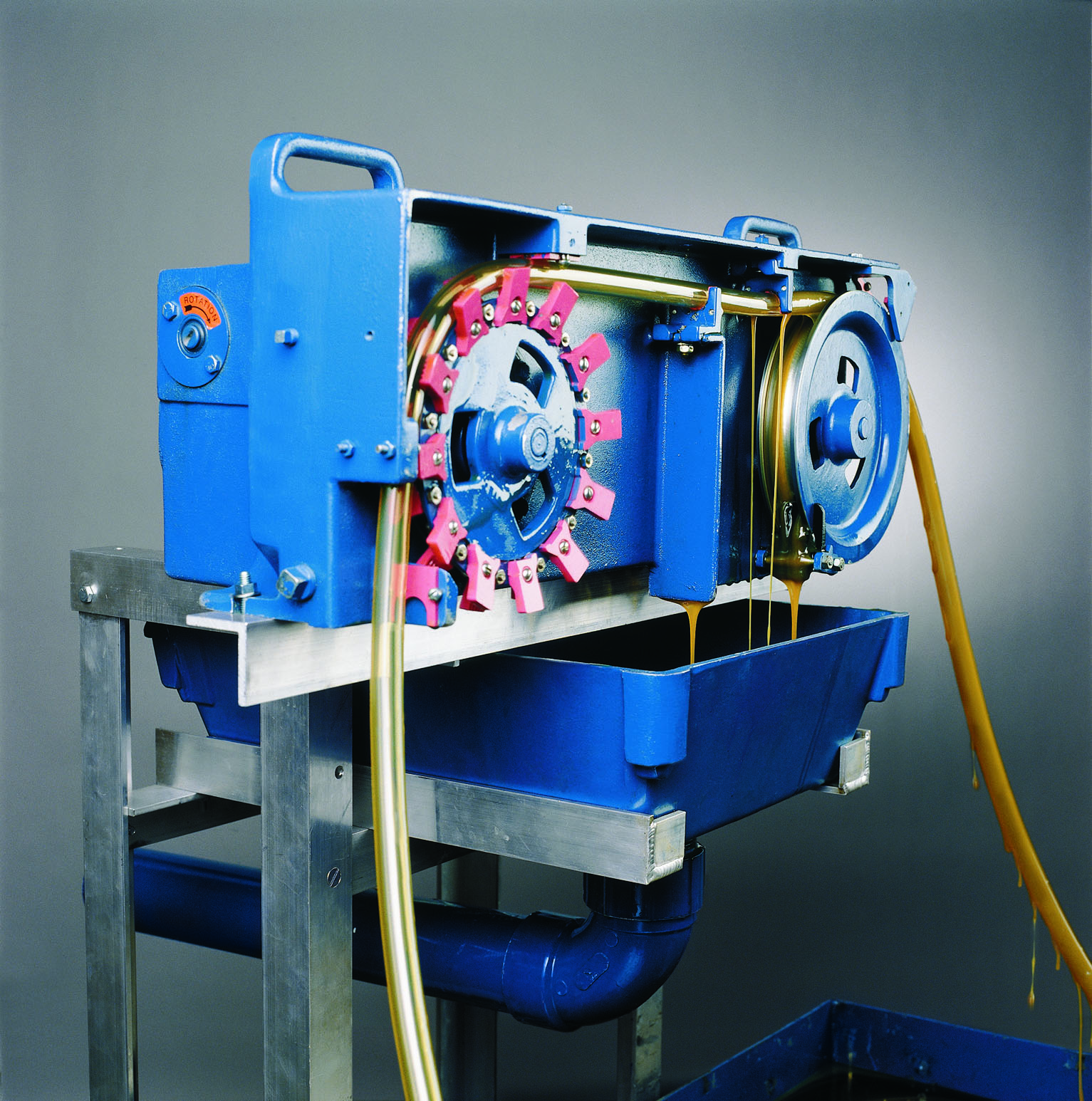 Oil Skimmers, Inc. AIST 2012 Come See the Model 6V Oil Skimmer in Action!