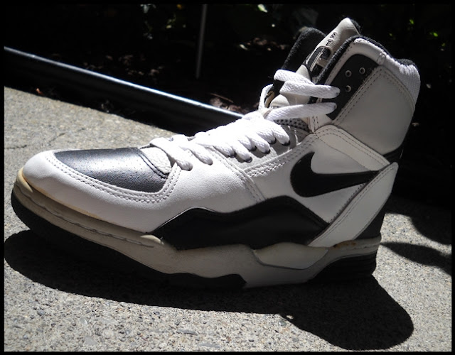 1989 NIKE AIR DELTA FORCE ST HIGH WH/BLKTC GY