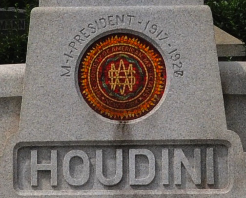 harry houdini mansion headstone harry houdini mansion headstone