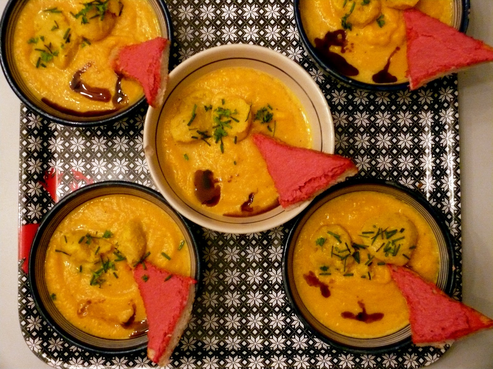 Kürbis-Quitten-Kartoffelsuppe mit Nocken
