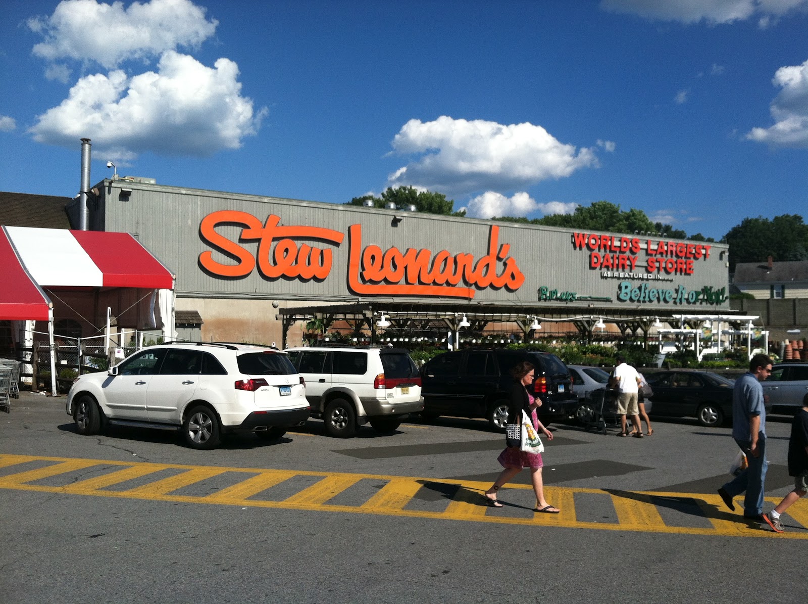 Inside The Actors Studio Apartment Day 4 Return To Stew Leonard’s An