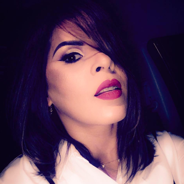 Estallan las redes, Jochy Santos y su amiga.