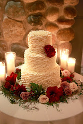 cake flowers simple rustic greenery base around