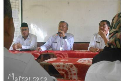 Penyusunan Bahan Ajar (Diktat) MTs Kurikulum 2013 oleh Forsilkam