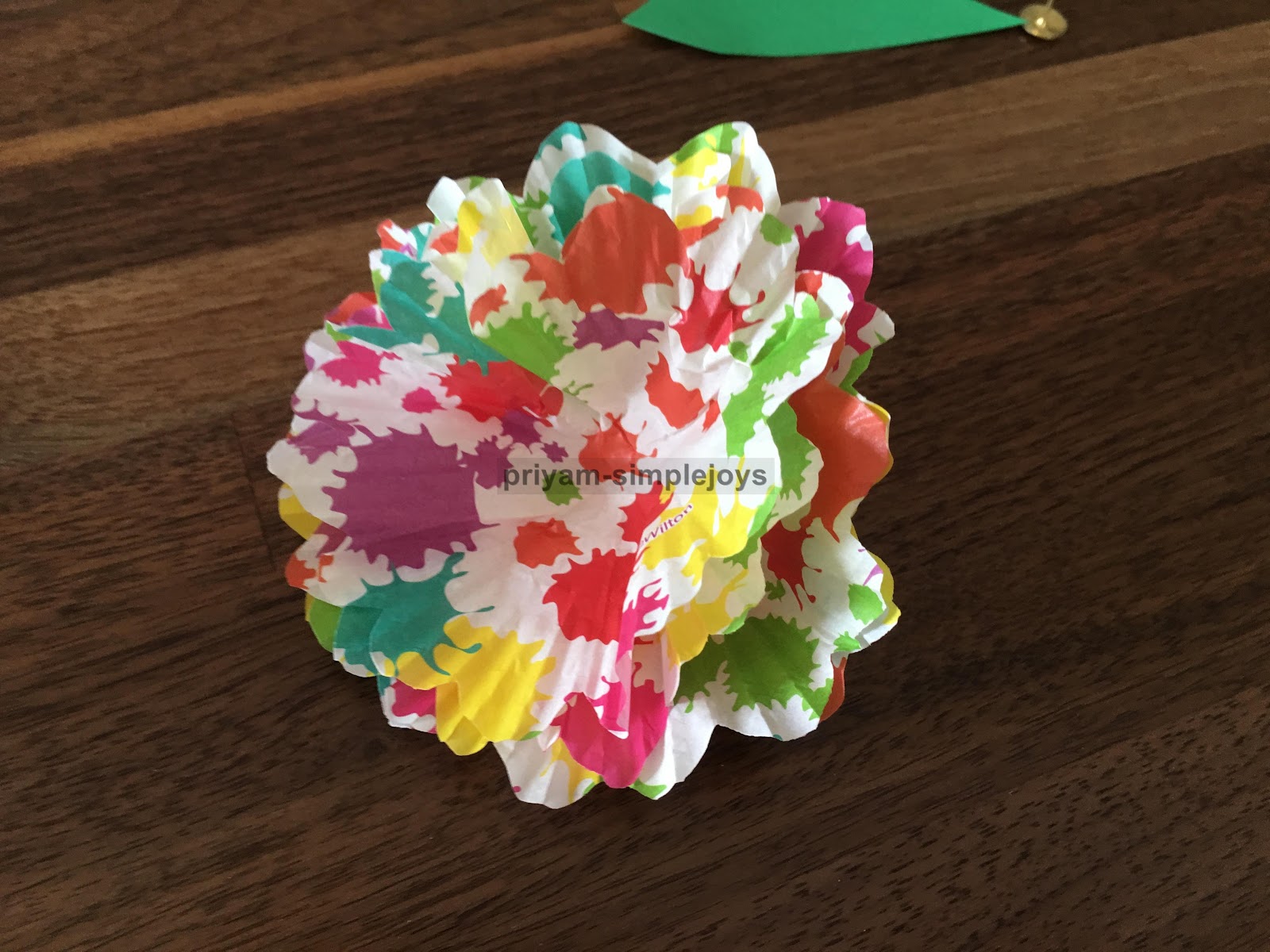 SimpleJoys Cupcake Wrapper Flowers