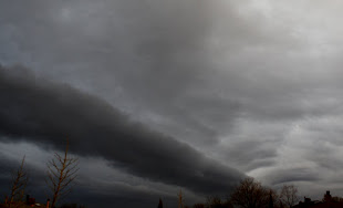 Roll Cloud over the New Mexico valley--note the clouds to the lower right indicating movement..