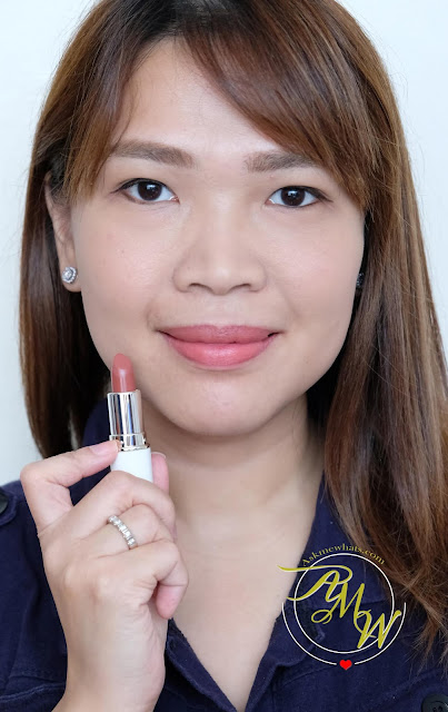a photo of EB Advance Supreme Lipstick Review in Kylie Creme by Nikki Tiu of www.askmewhats.com