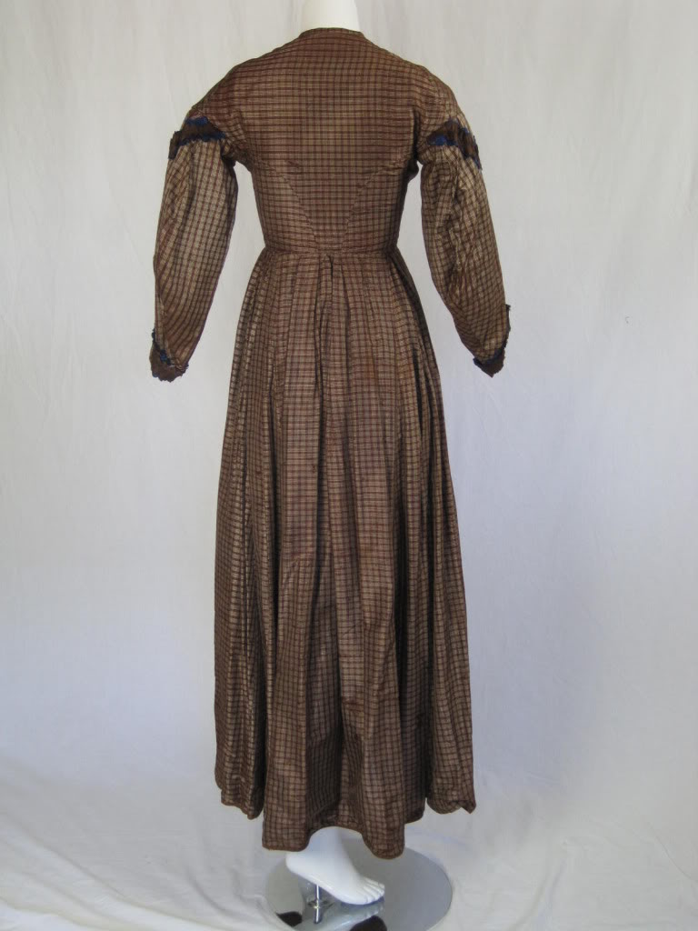 All The Pretty Dresses: Lovely SImple American Civil War Era Day Dress