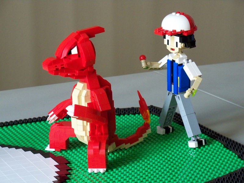LEGO MOC Pokemon Red and Blue - Pidgey Sprite by LMHBricks