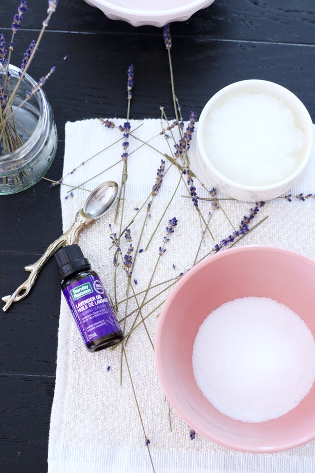 Homemade Lavender Body Scrub- 3 ingredients, all natural coconut oil scrub with Thursday Plantation