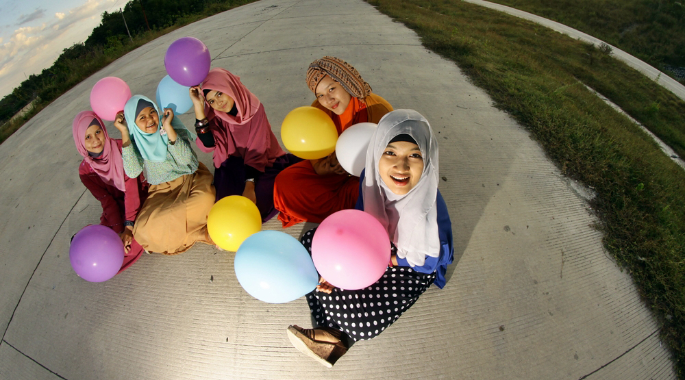 model hijab tahun 70an 70 mode hijab keren 70 model hijab    model dua hijab trans7 7 model hijab 7 model hijab ala selebgram