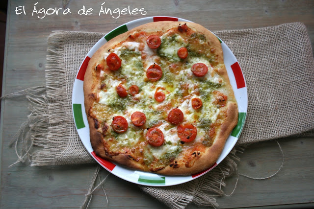 Pizza Caprese

