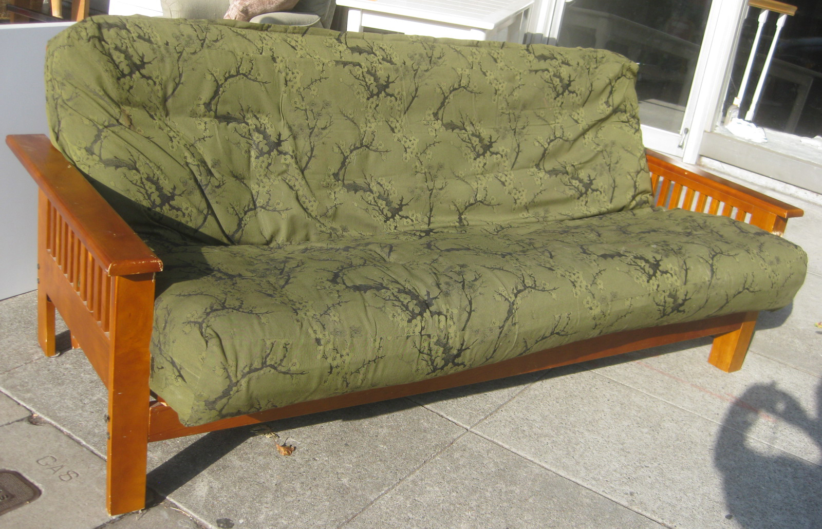 UHURU FURNITURE & COLLECTIBLES SOLD Green Futon and Frame 100