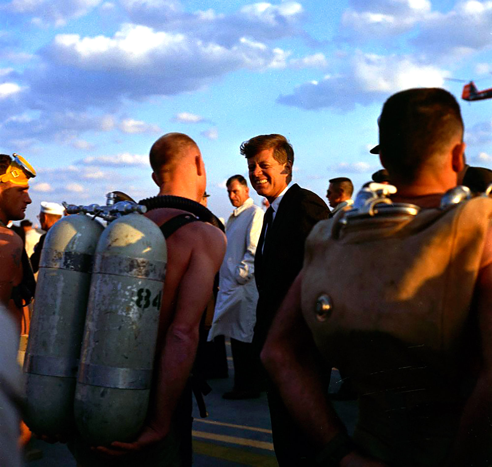 to U.S. NAVY SEALs Rolex Submariner Heritage