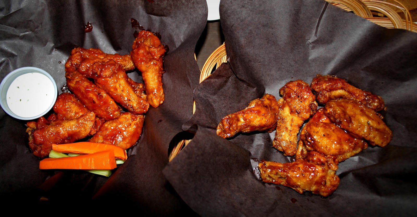 Belly Busters The Huntsville Wing Review Muskoka On The Rocks