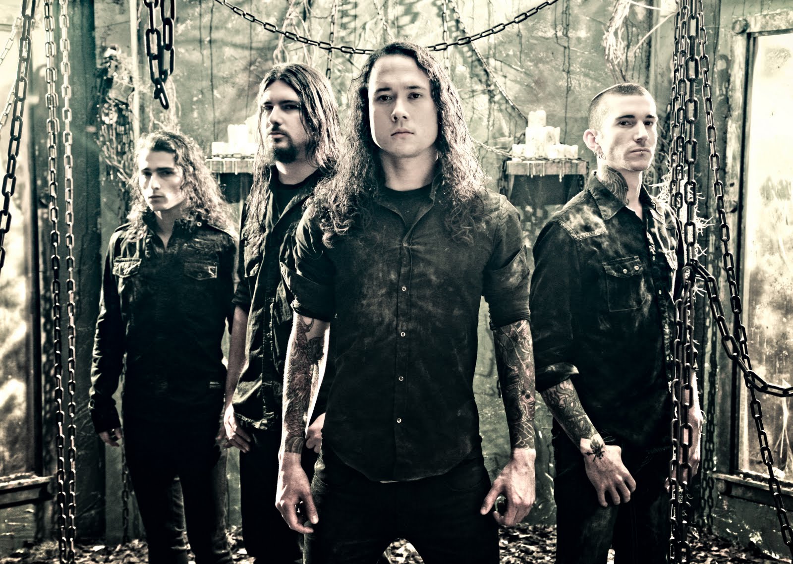 Trivium-In-Waves-New-Song-2011.jpg