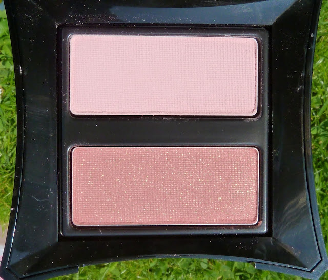 Beauty Unearthly: Illamasqua Powder blusher duo 2 (Katie, Ambition ...