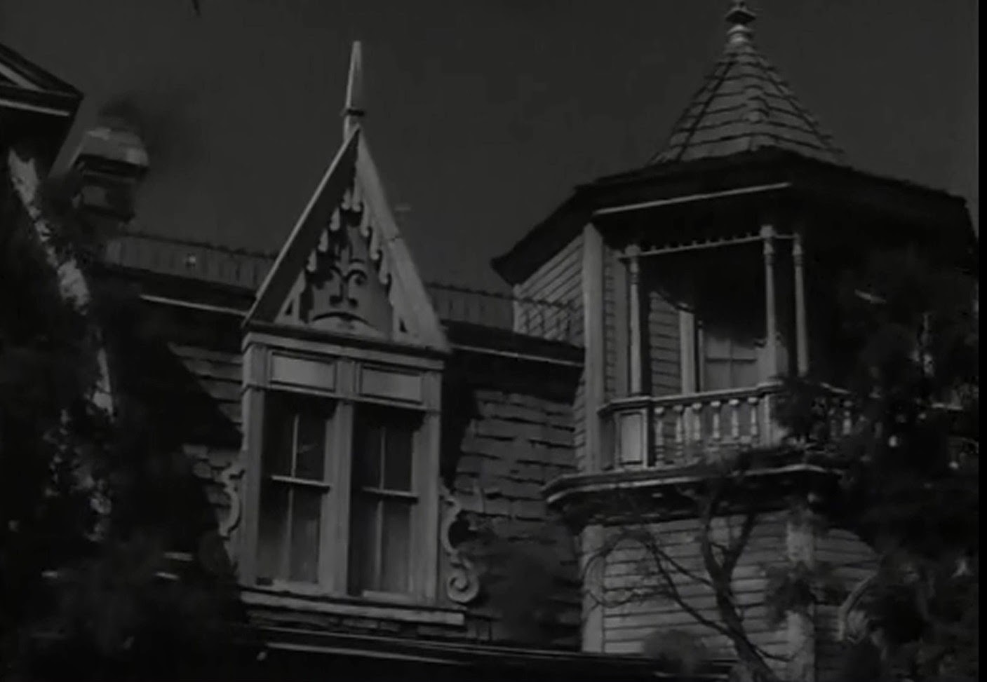 Inside the Munster House Screen Shots of All Interiors and Every Room